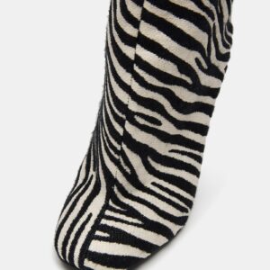 Alluring Zebra - Image 4
