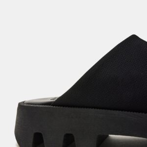 Astrid Black - Image 3