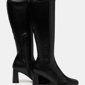 Holly Black - Image 4