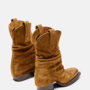 Pia Chestnut Suede - Image 5