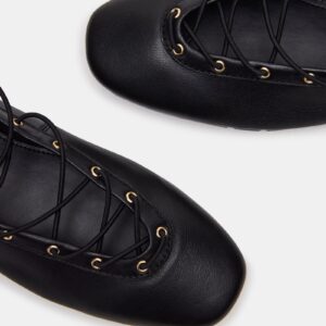 Pointe Black Leather - Image 4