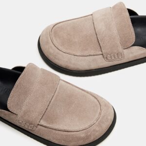 Skipper Taupe - Image 3