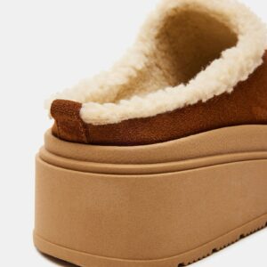 Smores Tan Suede - Image 3