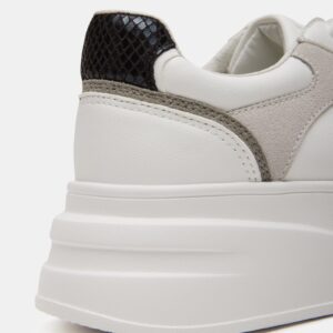 Venture White - Image 3