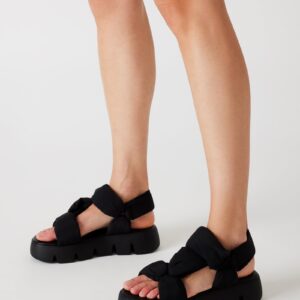 Xandra Black - Image 2