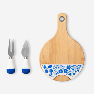 Bamboo tapas tray with serving tools - Image 2