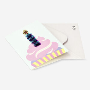 Card with cupcake and envelope - Image 3