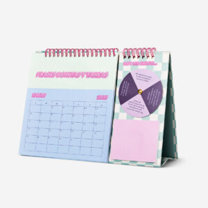 Desk Calendar with Monthly Tasks - Spanish - Image 1