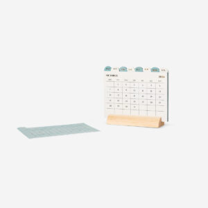 Desk Calendar with Wooden Holder - English - Image 3