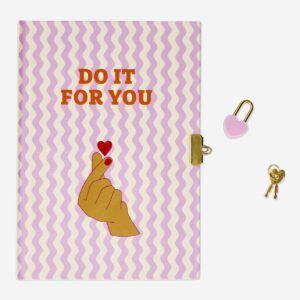 Diary with lock - A5 - Image 1