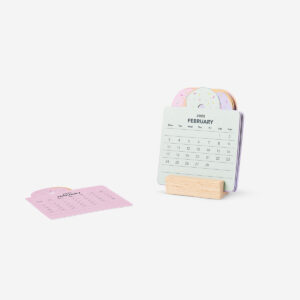 Donut Desk Calendar - English - Image 3