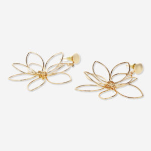 Flower shaped gold earrings - 2 pcs - Image 2