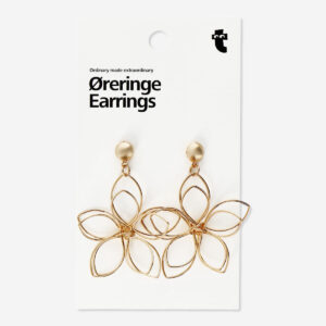 Flower shaped gold earrings - 2 pcs - Image 3