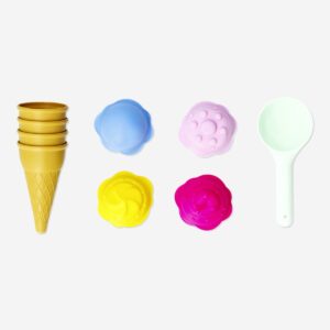 Ice cream sand molds with spoon