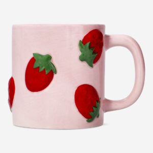 Mug with embossed strawberries - 400 ml - Image 2