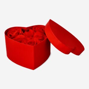 Red heart shaped box with 6 decorative roses - Image 1