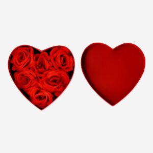 Red heart shaped box with 6 decorative roses - Image 2
