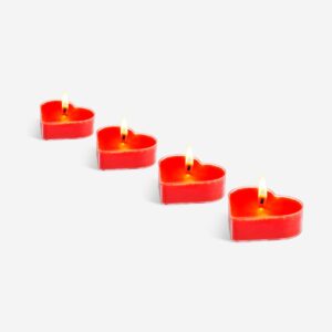 Red heart shaped pillar candles - 4 pcs - Image 3