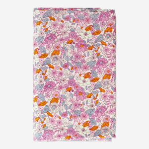 Tablecloth with flower print - 140 x 220 cm
