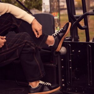 Dixon Black Leather - Image 7