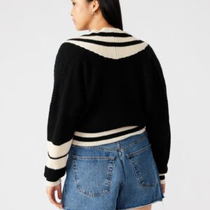 Addison Pullover Black - Image 3