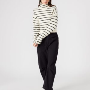 Narsha Sweater White/black - Image 5