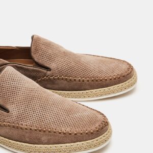Caydenn Tobacco Suede - Image 3