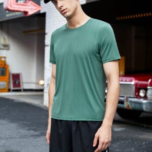 Men Solid Sports Tee
