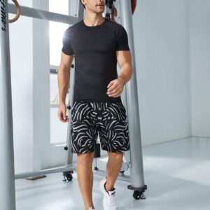 Men Allover Print Slant Pocket Drawstring Waist Sports Shorts - Image 3