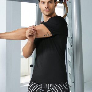 Men Solid Raglan Sleeve Sports Tee Workout Tops - Image 3