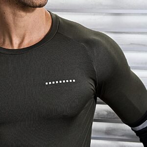 Men Letter Graphic Sports Tee With 2 In 1 Sports Tights, Athletic Suit, Tracksuit Workout Set - Image 4