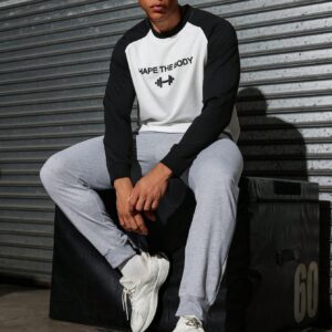 Boyfriend Style Men's Color-Block Letter Printed Round Neck Long Sleeve Top And Solid Color Long Pants Casual Sports Suit