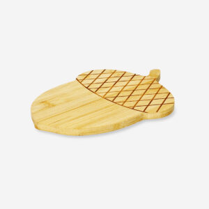 Bamboo cutting board in acorn design - Image 2
