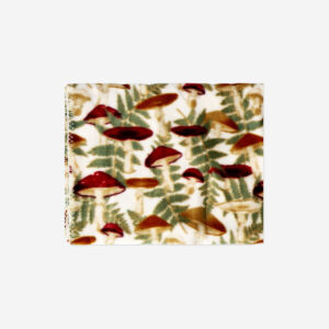 Blanket with fall print - 130x180 cm - Image 2