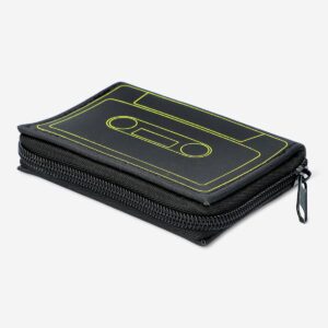 Cassette player shaped purse - Image 2
