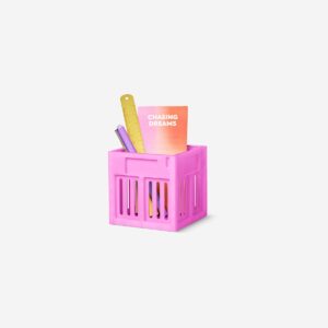 Collapsible purple pen holder - Image 1