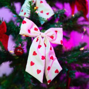 Decorative bows with hearts - 2 pcs - Image 3