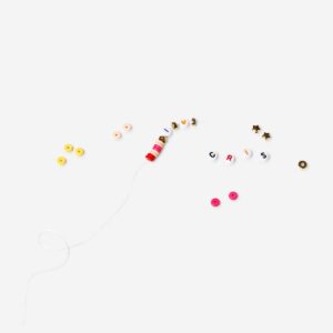 DIY bead set with letters - Image 3