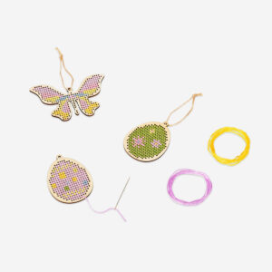DIY cross stich Easter decorations with thread and needle - Image 3
