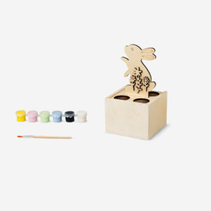 DIY egg stand with paint and brush - Image 3
