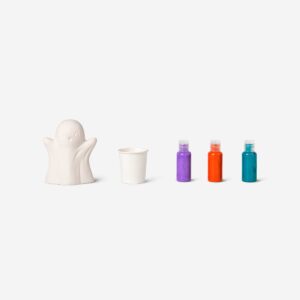 DIY paint pouring ghost - Image 2