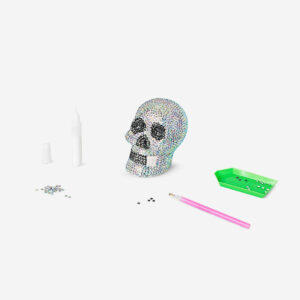 DIY rhinestone skull - Image 1