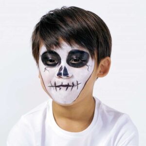 Face paint - Image 3