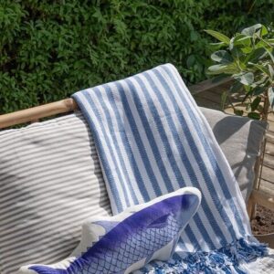 Fish cushion - Image 1