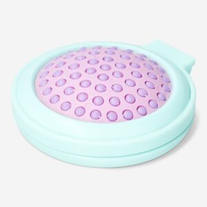 Foldable hairbrush with mirror - Image 3