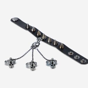 Hand Jewellery with Skulls - Image 3