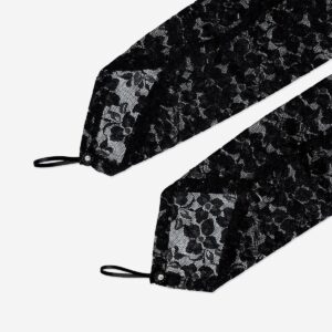 Long lace gloves - One size - Image 3