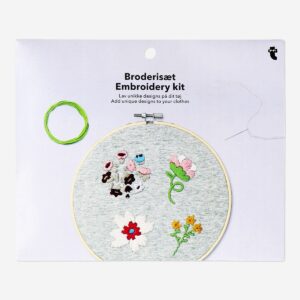 Mini embroidery kit - Image 1