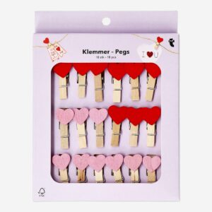 Mini pegs with hearts - 18 pcs - Image 1