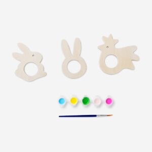 Paint-your-own egg holders - Image 1